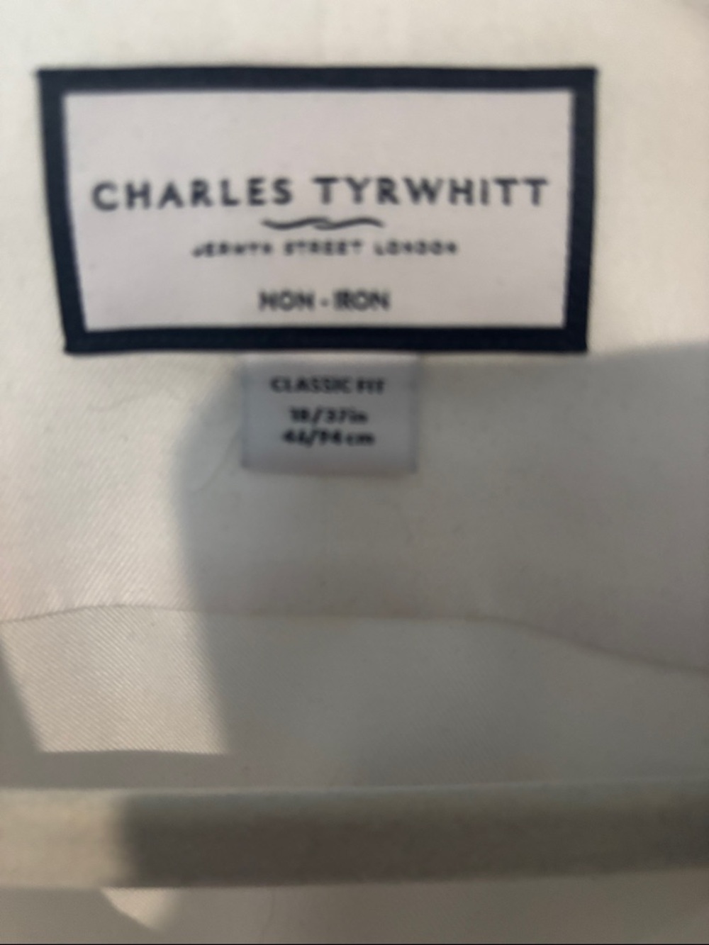 Charles Tyrwhitt Men’s White Dress Shirt - Picture 2 of 4